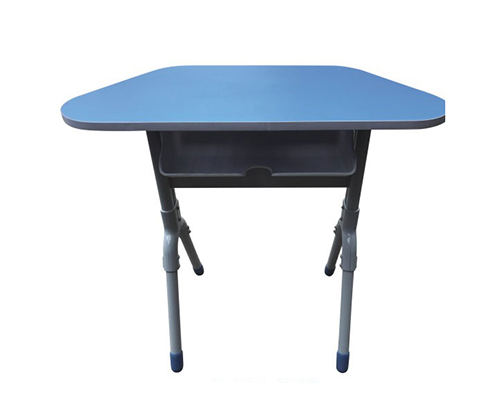 YL 1402梯形桌(zhuo)-實驗室(shì)配件