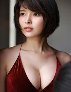 卷土重来-周妍希裸乳图片无遮挡