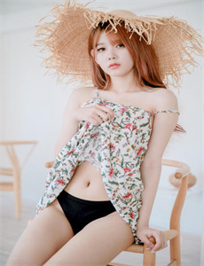 八只鸡